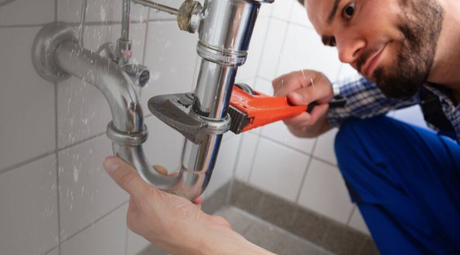 Professional emergency plumbing in Llano, CA